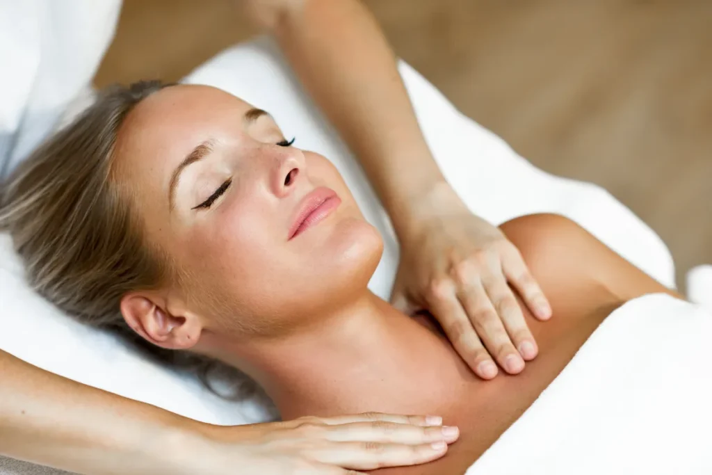 massage plénitude bient-être et énergétique
